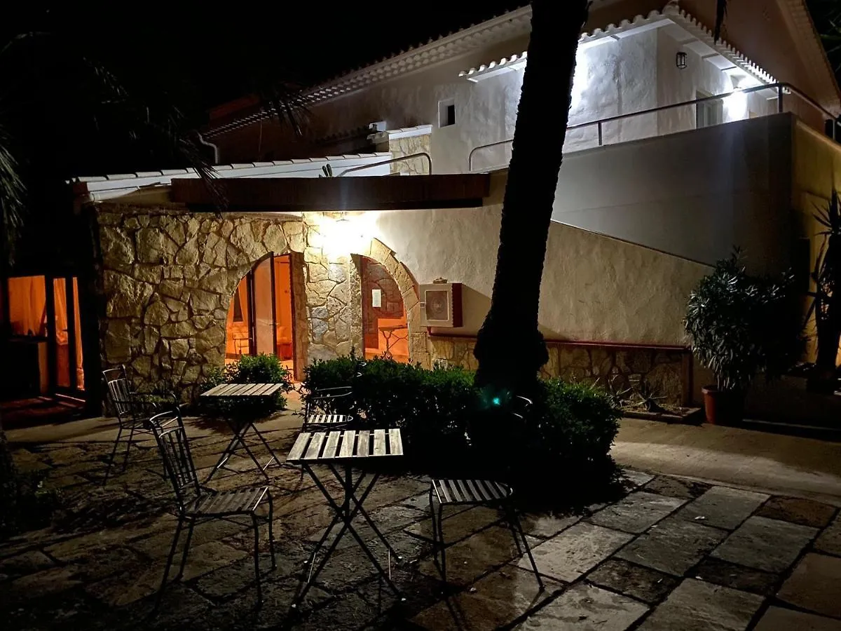 Pensionat Hostal Residencia Alma Hotell Port de Alcudia